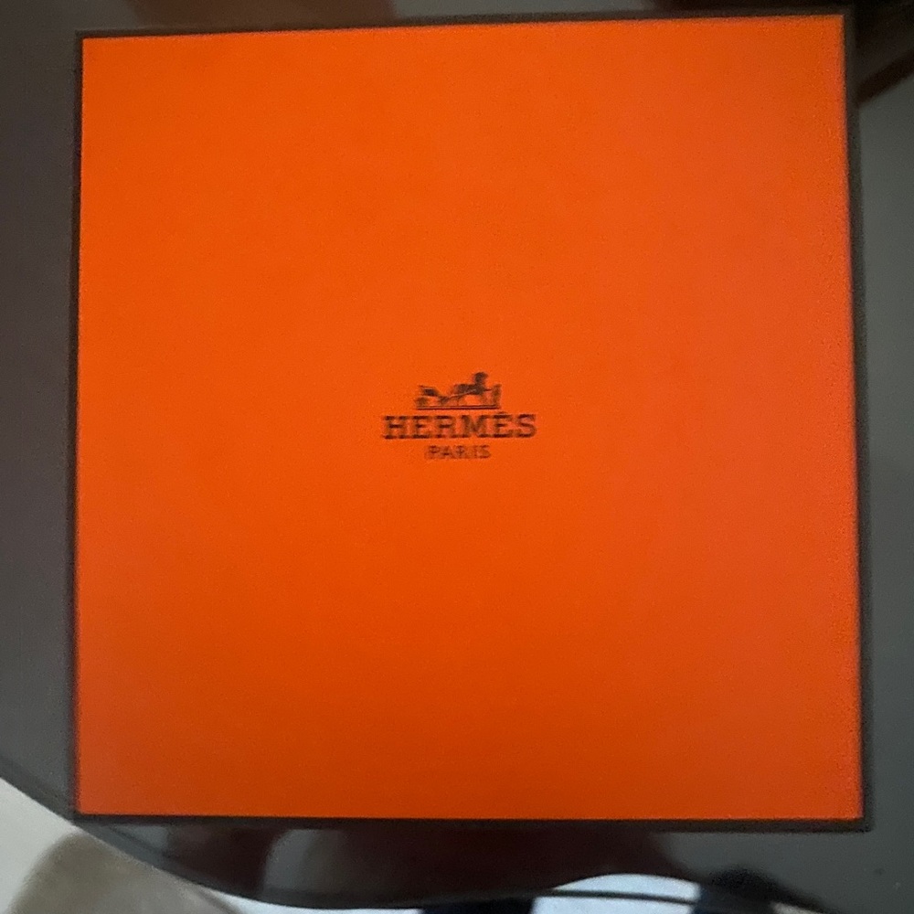 Small Hermes box